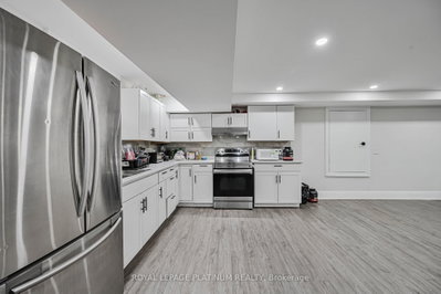 13 Arch Mississauga,ON L5M 1M4 — Photo 37