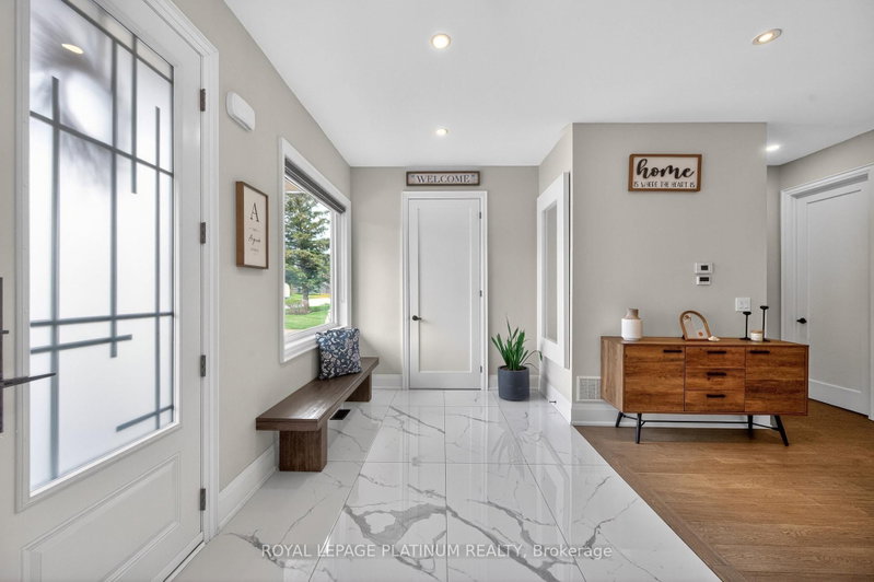 13 Arch Mississauga,ON L5M 1M4 — Photo 6