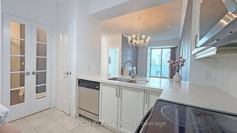 70 Absolute Mississauga,Ontario L4Z 0A4 — Photo 13