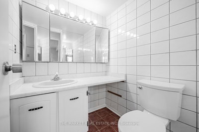 1320 Mississauga Valley Mississauga,Ontario L5A 3S9 — Photo 17