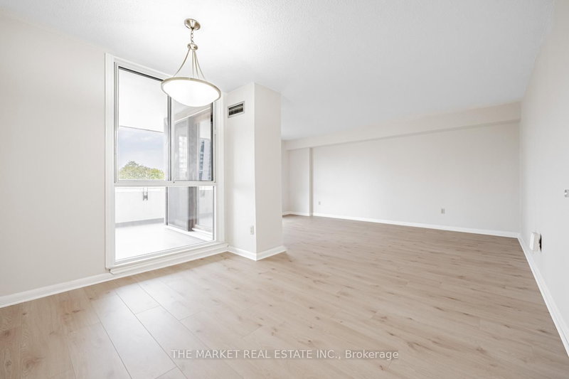 1320 Mississauga Valley Mississauga,Ontario L5A 3S9 — Photo 4