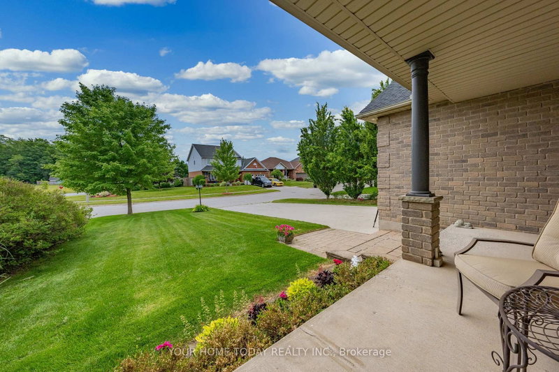 37 Dawkins Crescent