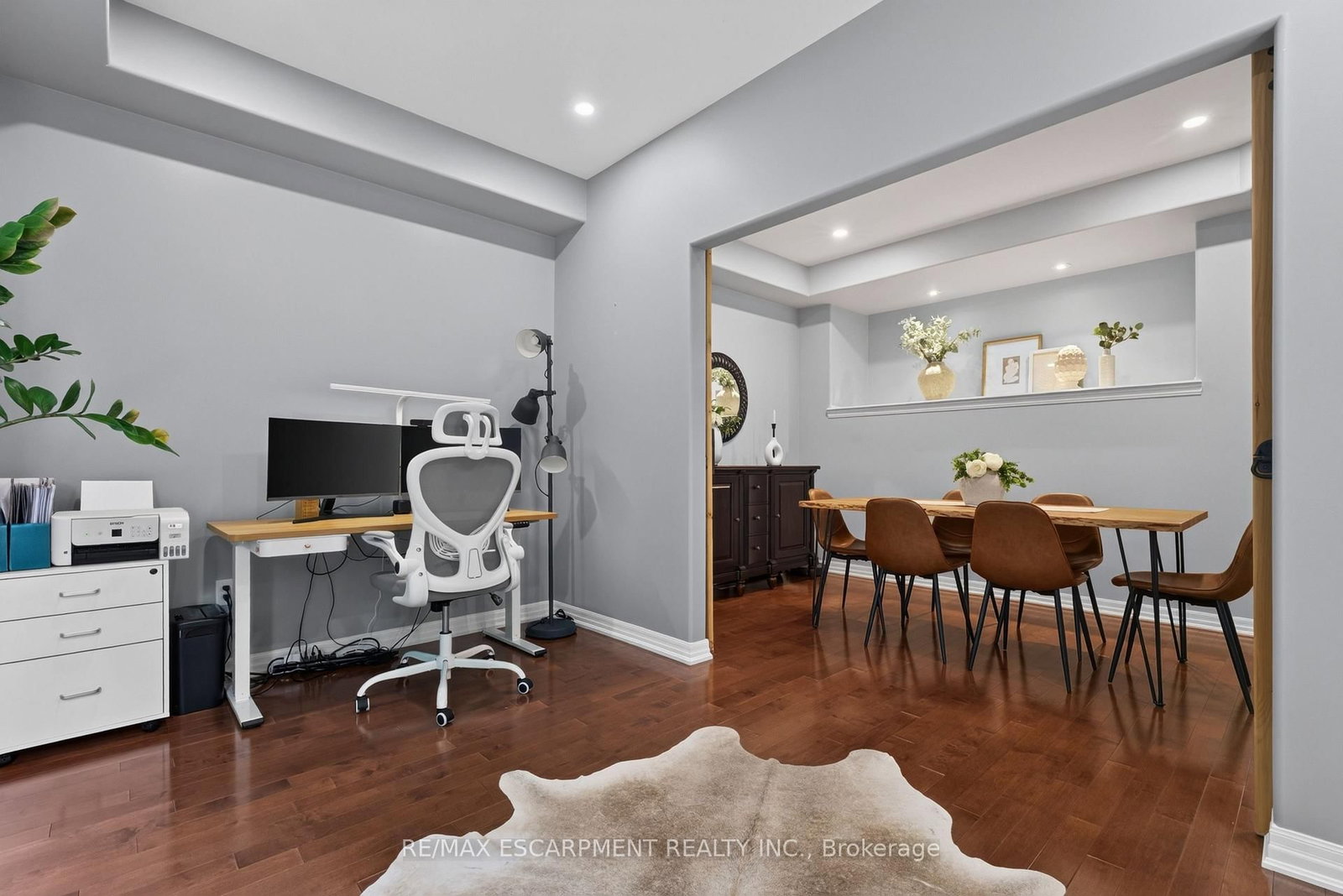 3220 Steeplechase Drive • Burlington, ON photo 9