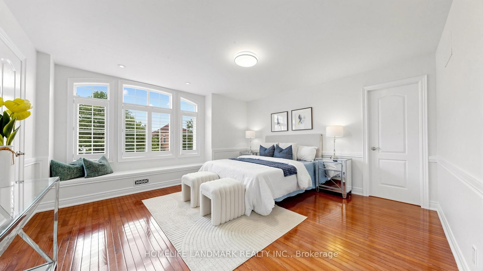 2508 Hemmford Drive • Oakville, ON photo 19