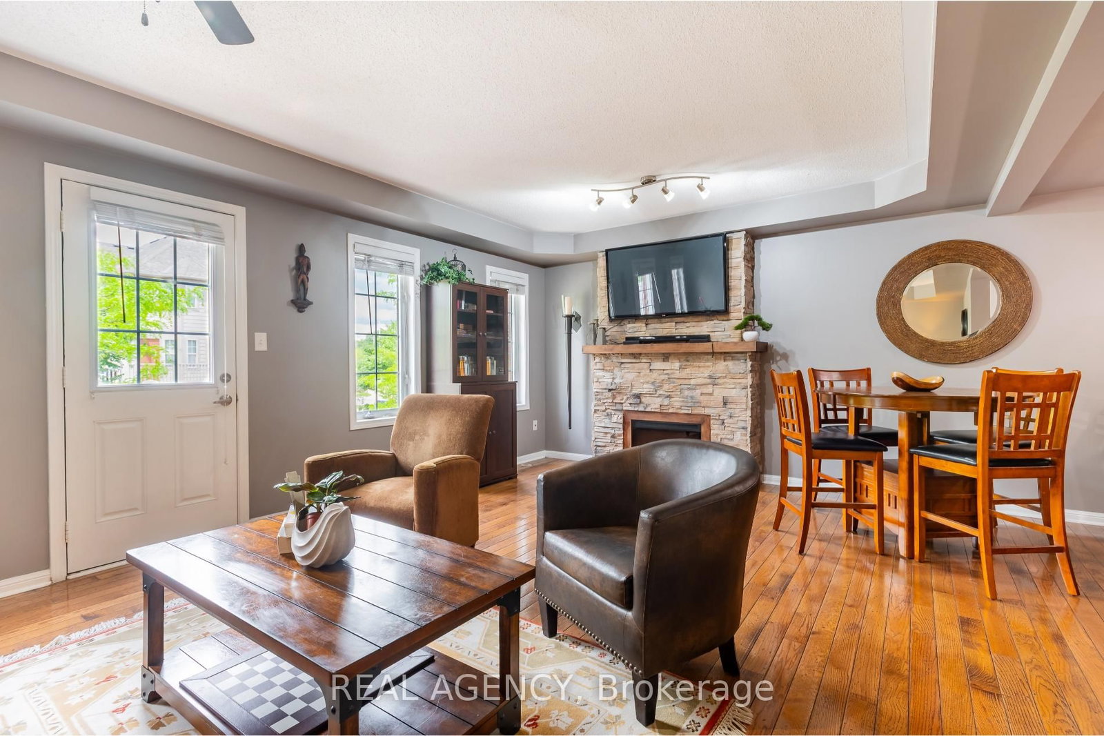 3034 Dewridge Avenue • Oakville, ON photo 17