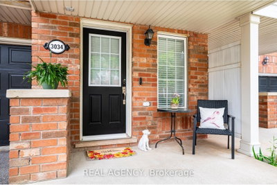 3034 Dewridge Avenue • Oakville, ON photo 4