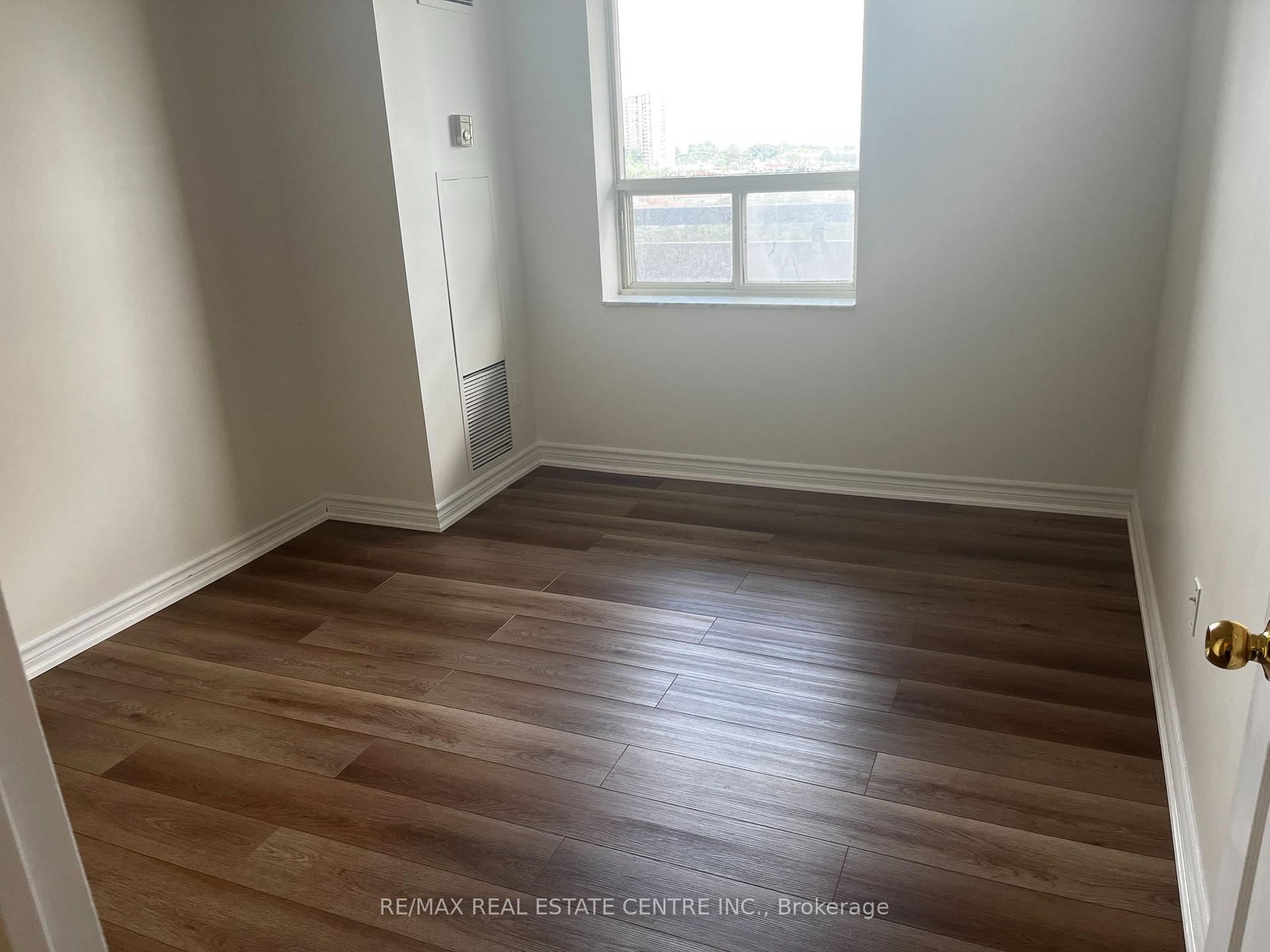 30 Malta Avenue E • #802 • Brampton, ON photo 19
