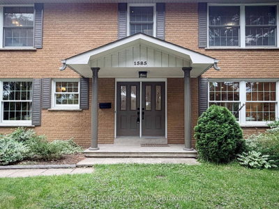 1585 Crombie Road