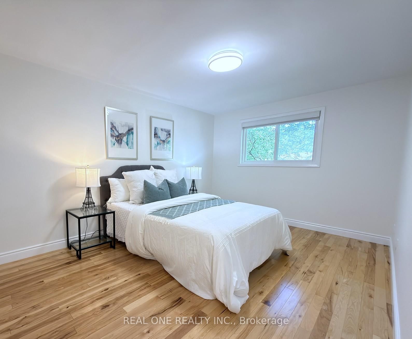 1585 Crombie Road • Mississauga, ON photo 26