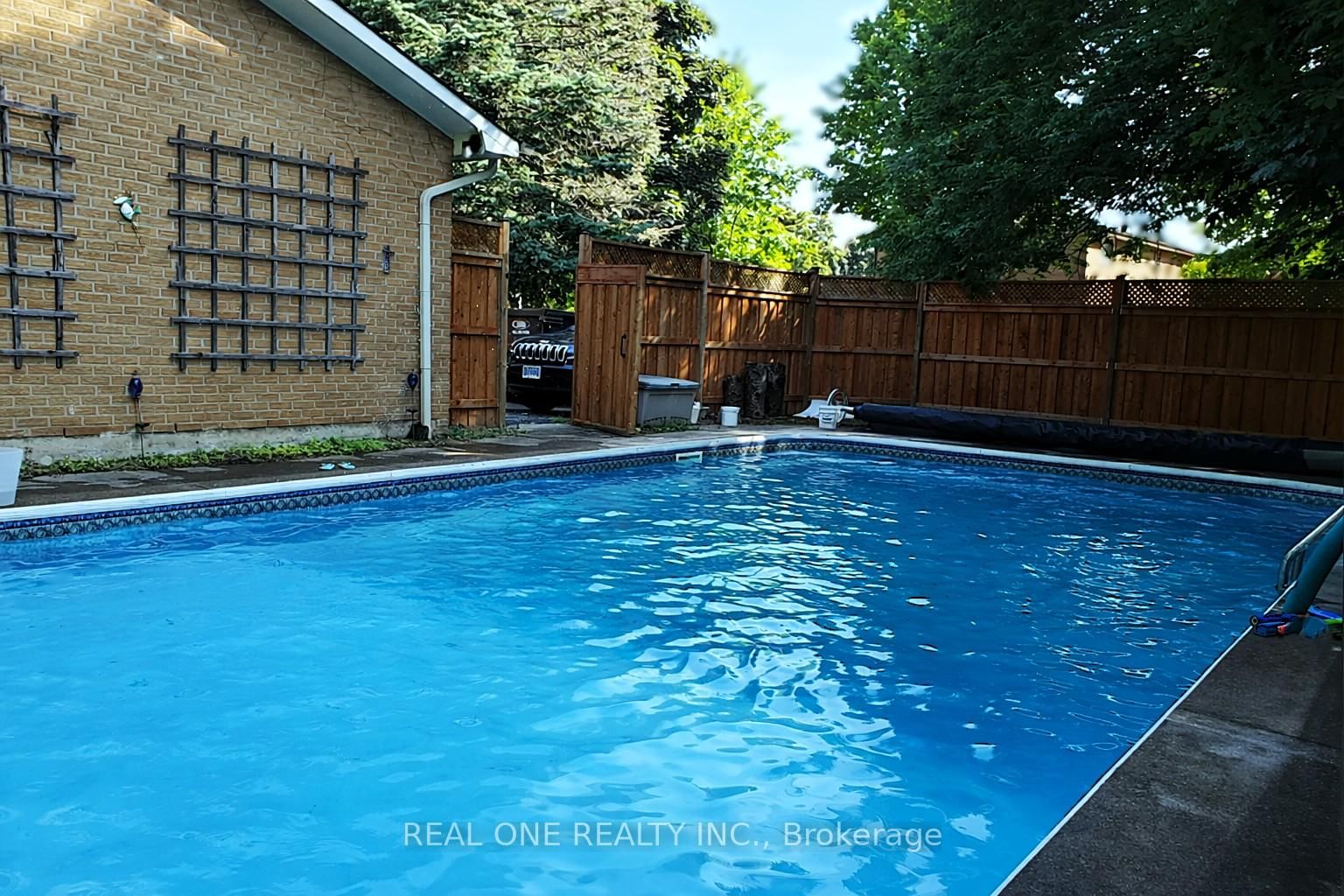1585 Crombie Road • Mississauga, ON photo 42