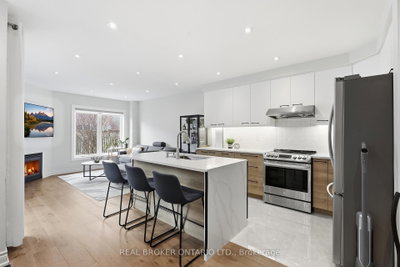 580 Summer Park Crescent