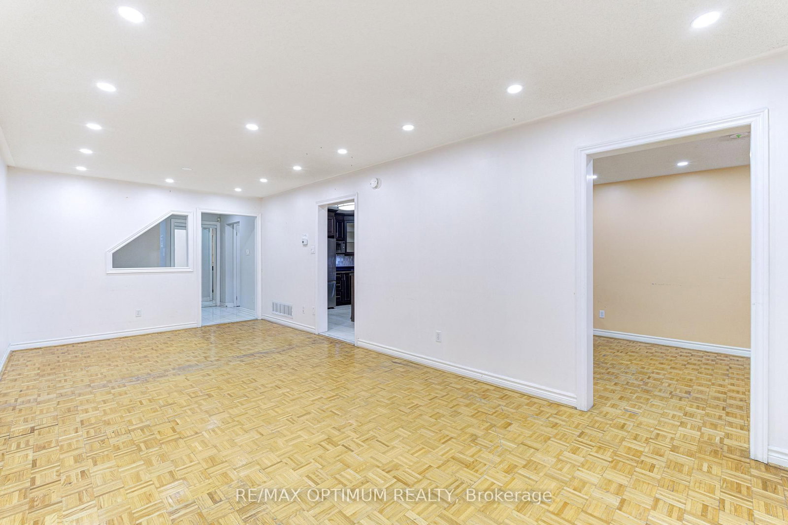 35 Wildberry Crescent • Brampton, ON photo 13