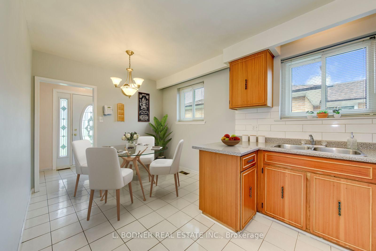 3727 Morning Star Drive