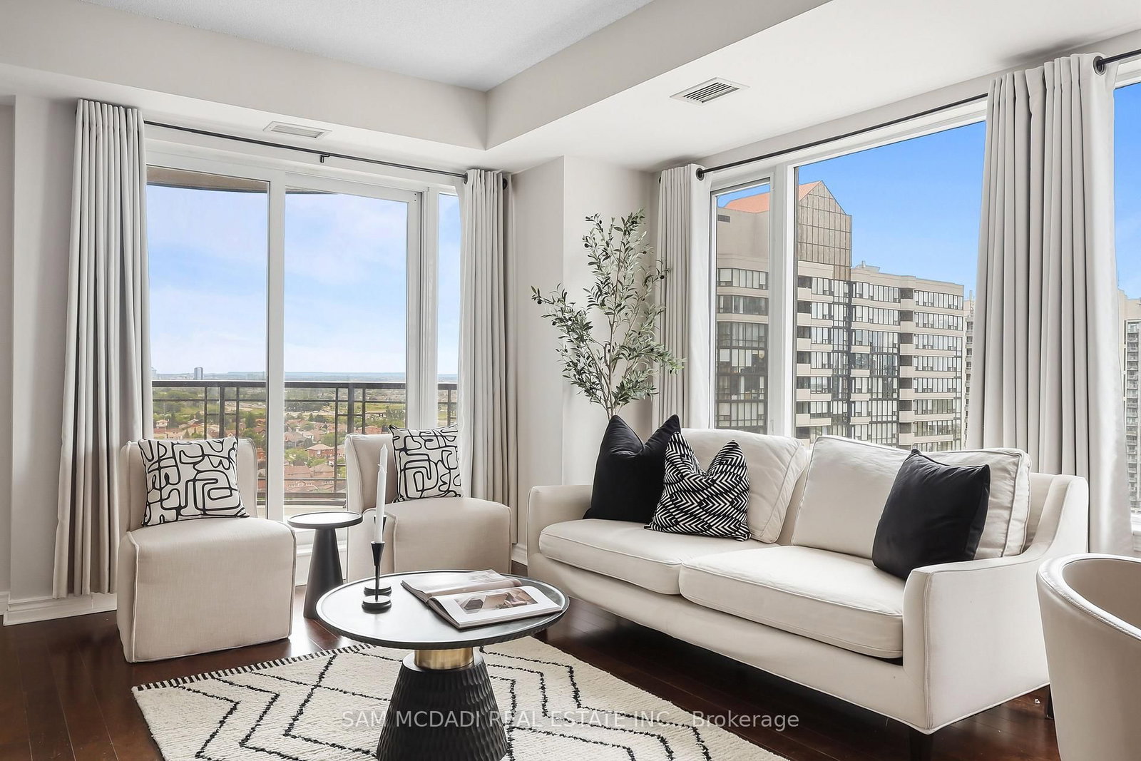 385 Prince Of Wales Drive • #1611 • Mississauga, ON photo 11