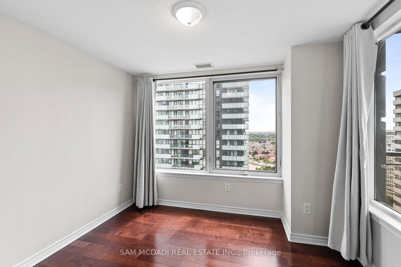 385 Prince Of Wales Mississauga,Ontario L5B 0C6 — Photo 16