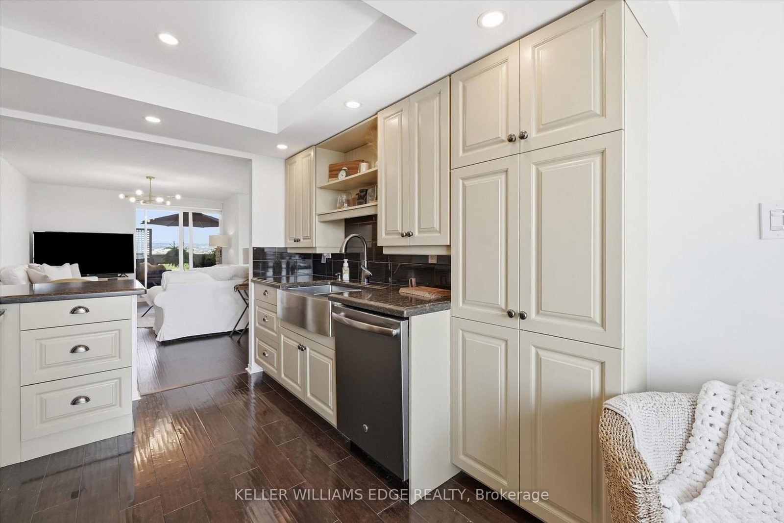 5080 Pinedale Avenue • #1105 • Burlington, ON photo 21