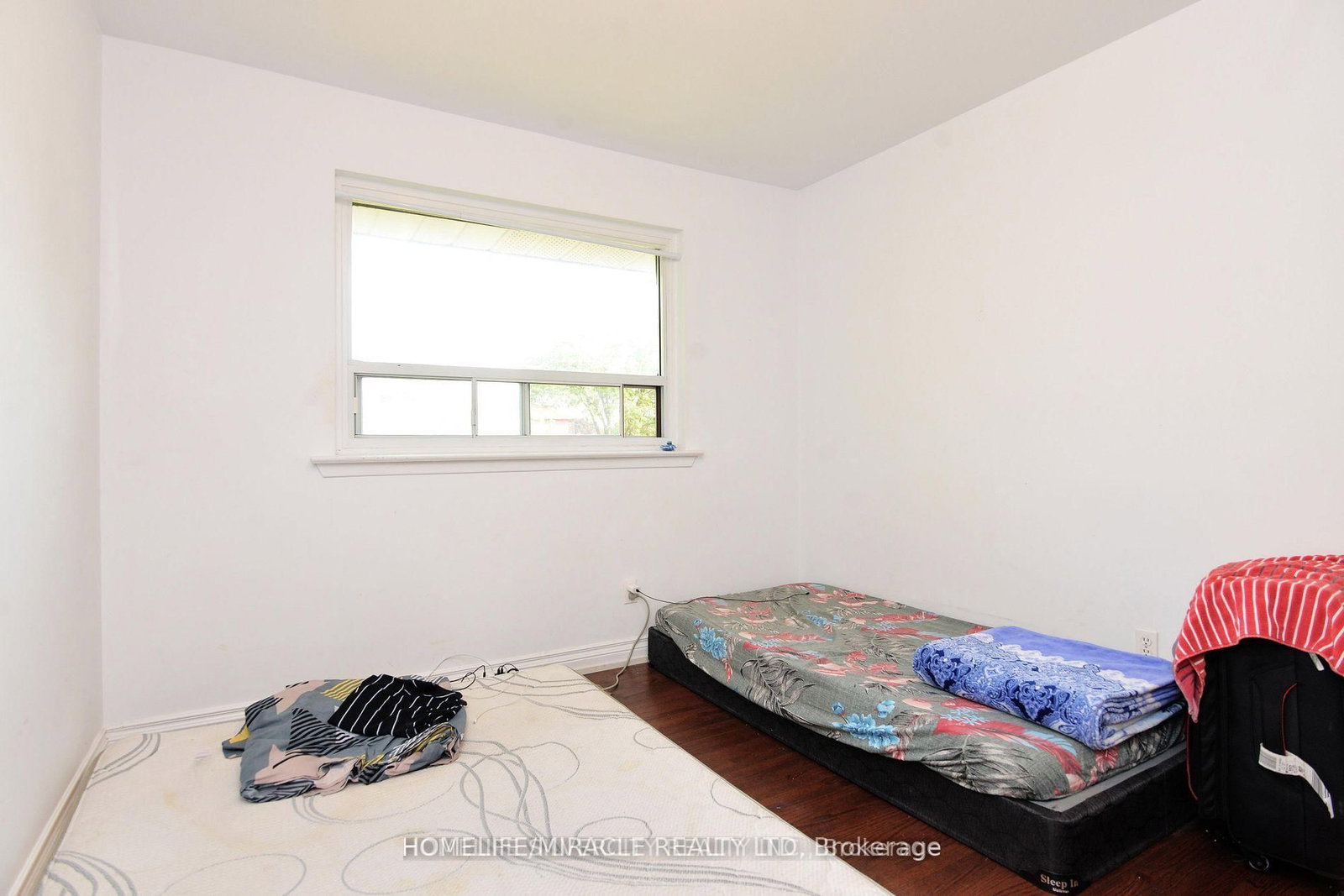 88 Ardglen Drive • Brampton, ON photo 13