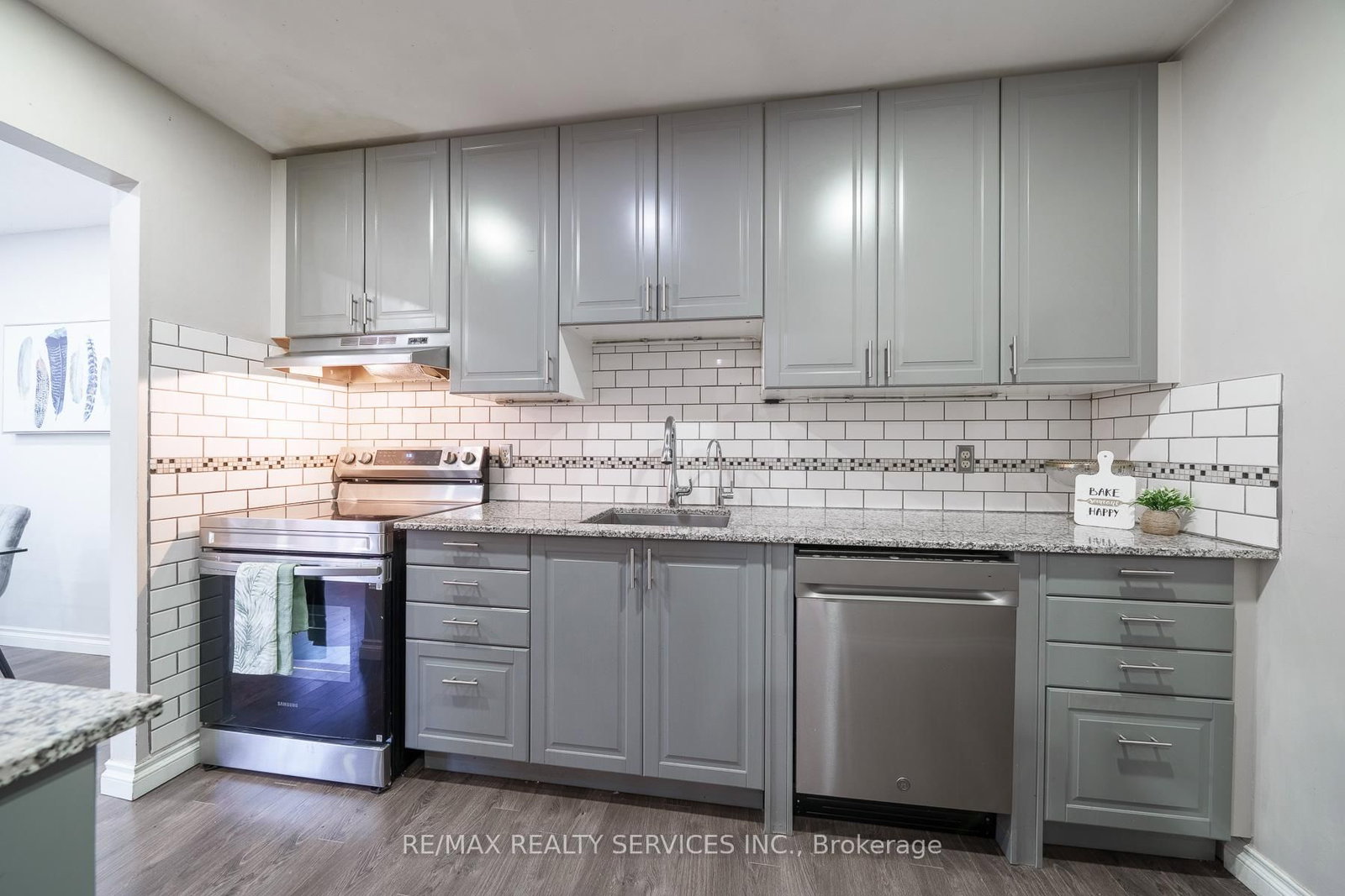 5009 Pinedale Avenue • #43 • Burlington, ON photo 16