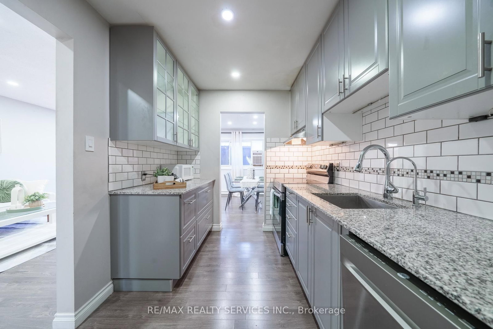 5009 Pinedale Avenue • #43 • Burlington, ON photo 17