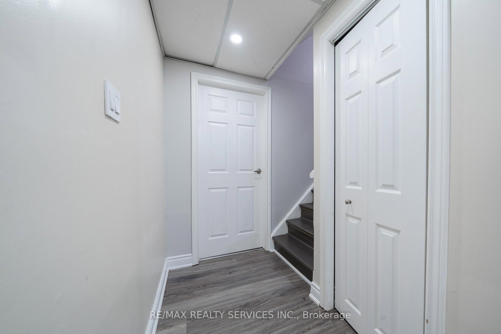 5009 Pinedale Avenue • #43 • Burlington, ON photo 37