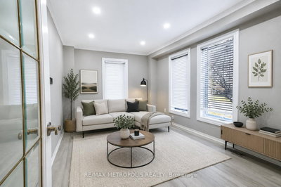 63 Wickstead Court • Brampton, ON photo 8