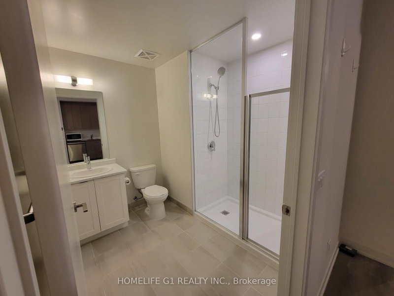 62 Sky Harbour Brampton,ON L6Y 0C1 — Photo 2