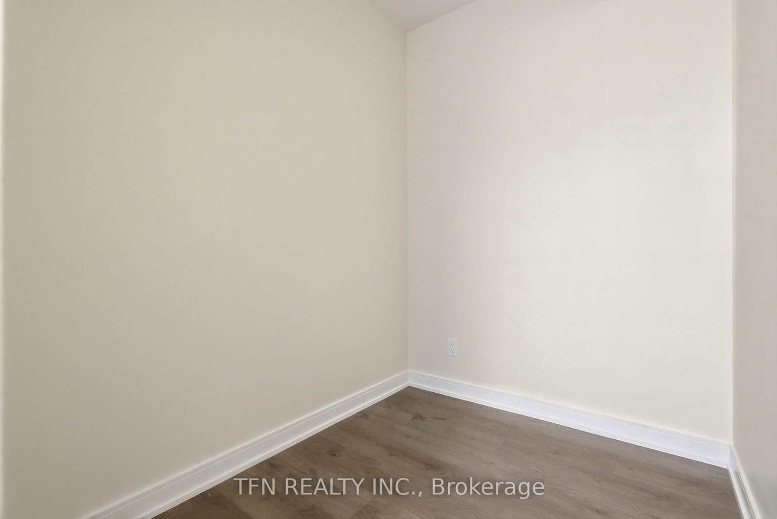 8010 Derry Road • #1306 • Milton, ON photo 10