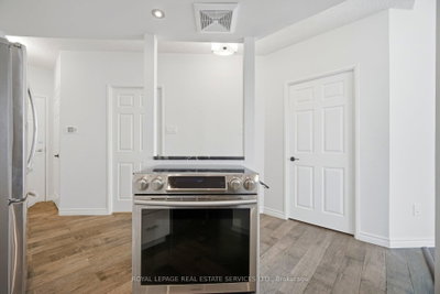 250 Webb Mississauga,Ontario L5B 3Z4 — Photo 10