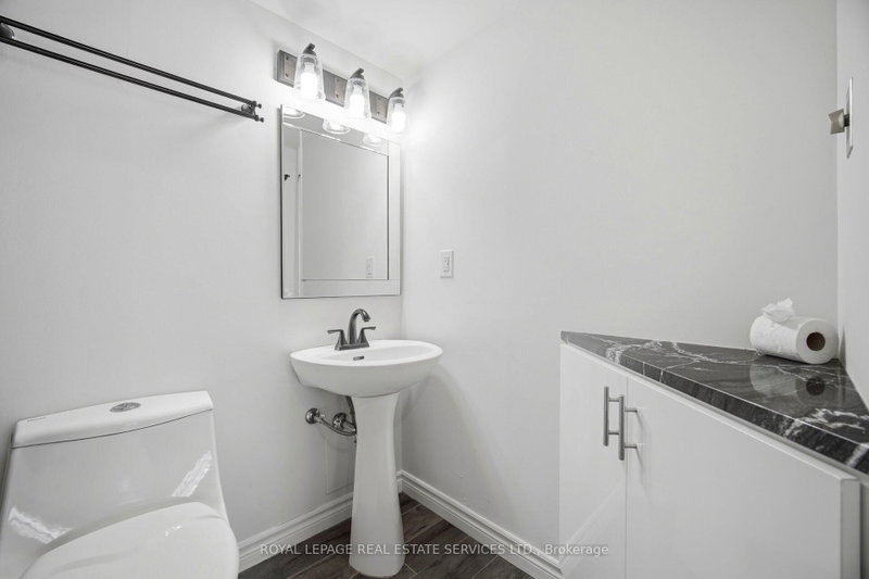 250 Webb Mississauga,Ontario L5B 3Z4 — Photo 26