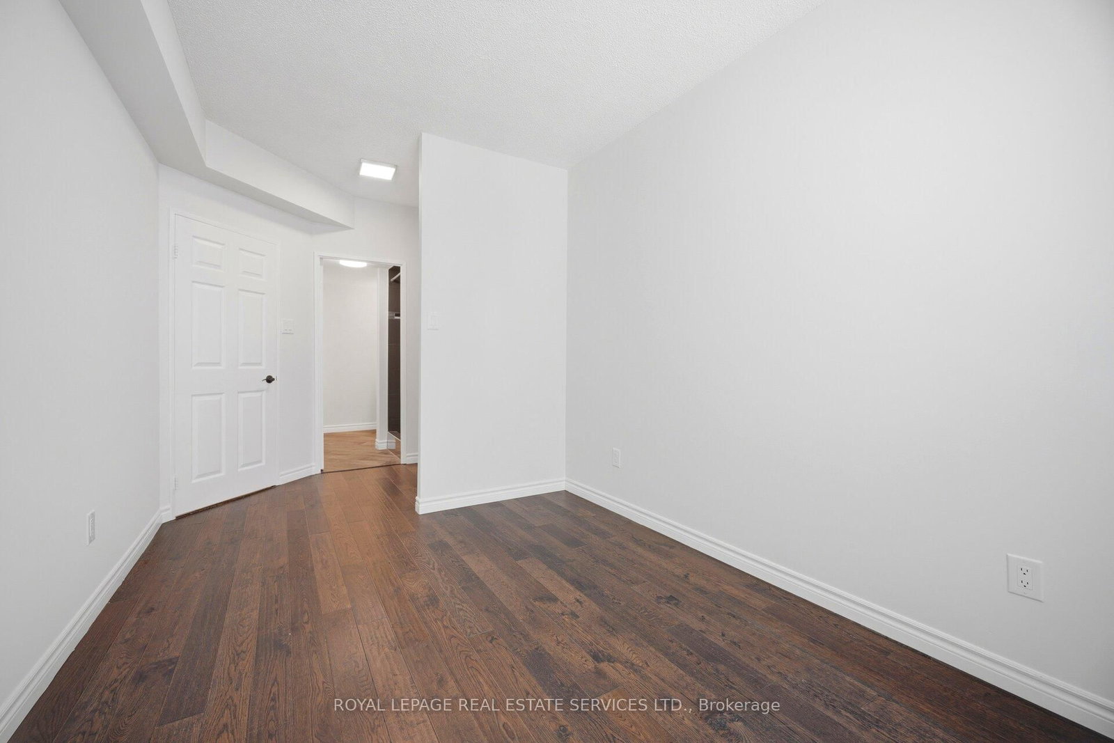 250 Webb Mississauga,Ontario L5B 3Z4 — Photo 32