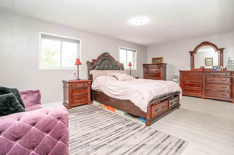 31 Colleyville Brampton,ON L7A 1G8 — Photo 18