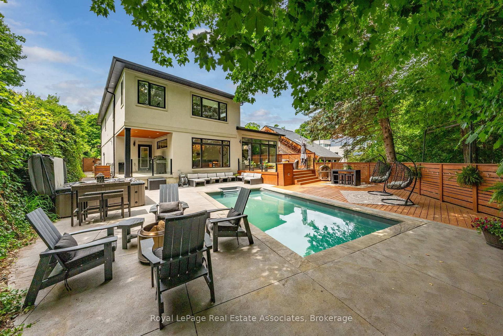 26 Market Street • Halton Hills, ON photo 49