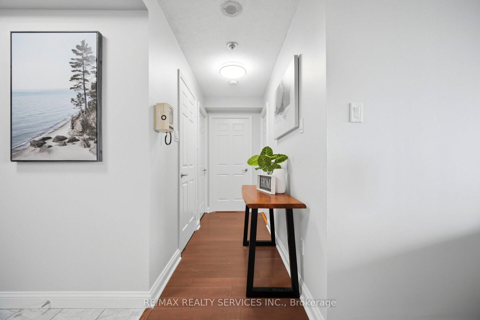 22 Hanover Road • #1907 • Brampton, ON photo 17