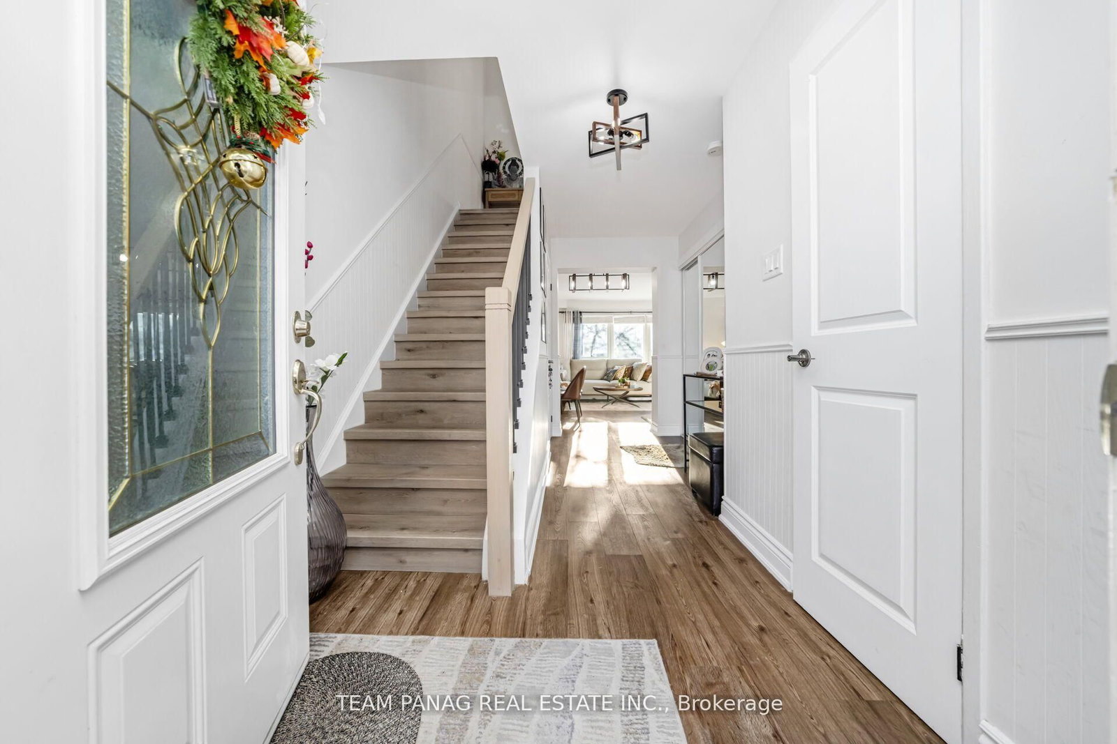 273 Hansen Road N • Brampton, ON photo 2
