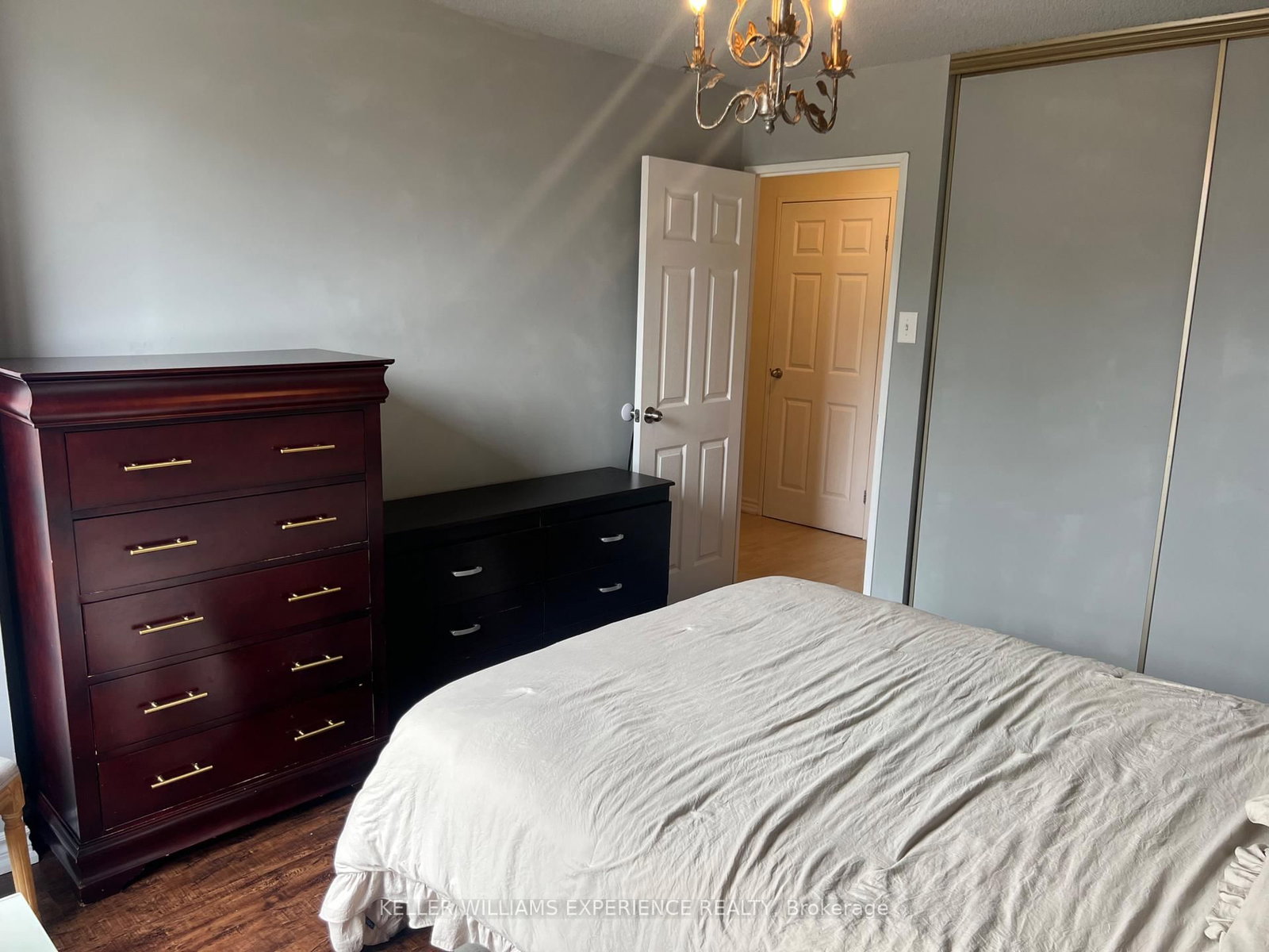18 Knightsbridge Road • #210 • Brampton, ON photo 36
