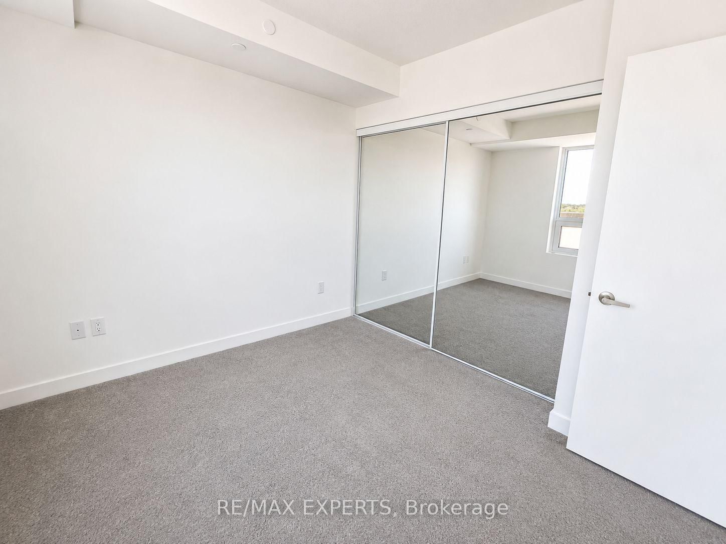 4010 Eglinton Avenue W, Unit 529