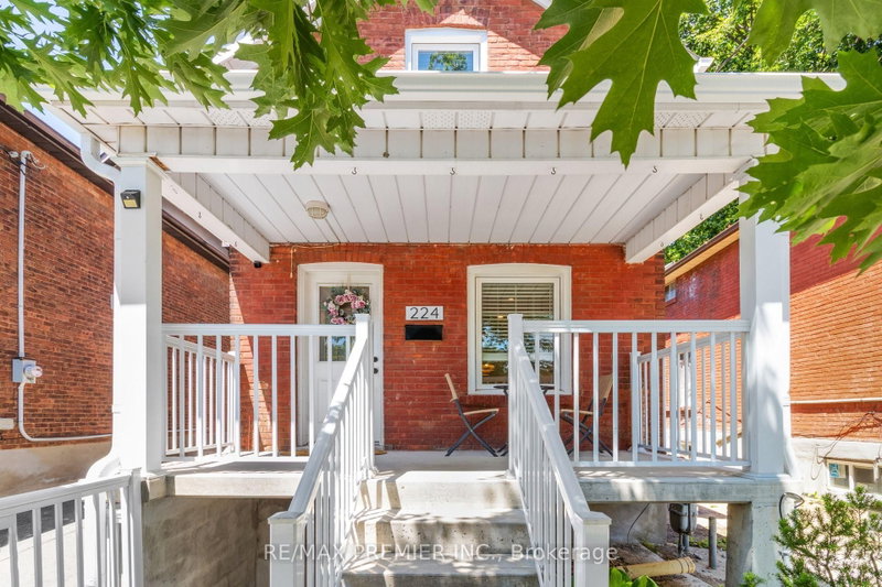 224 John Street
