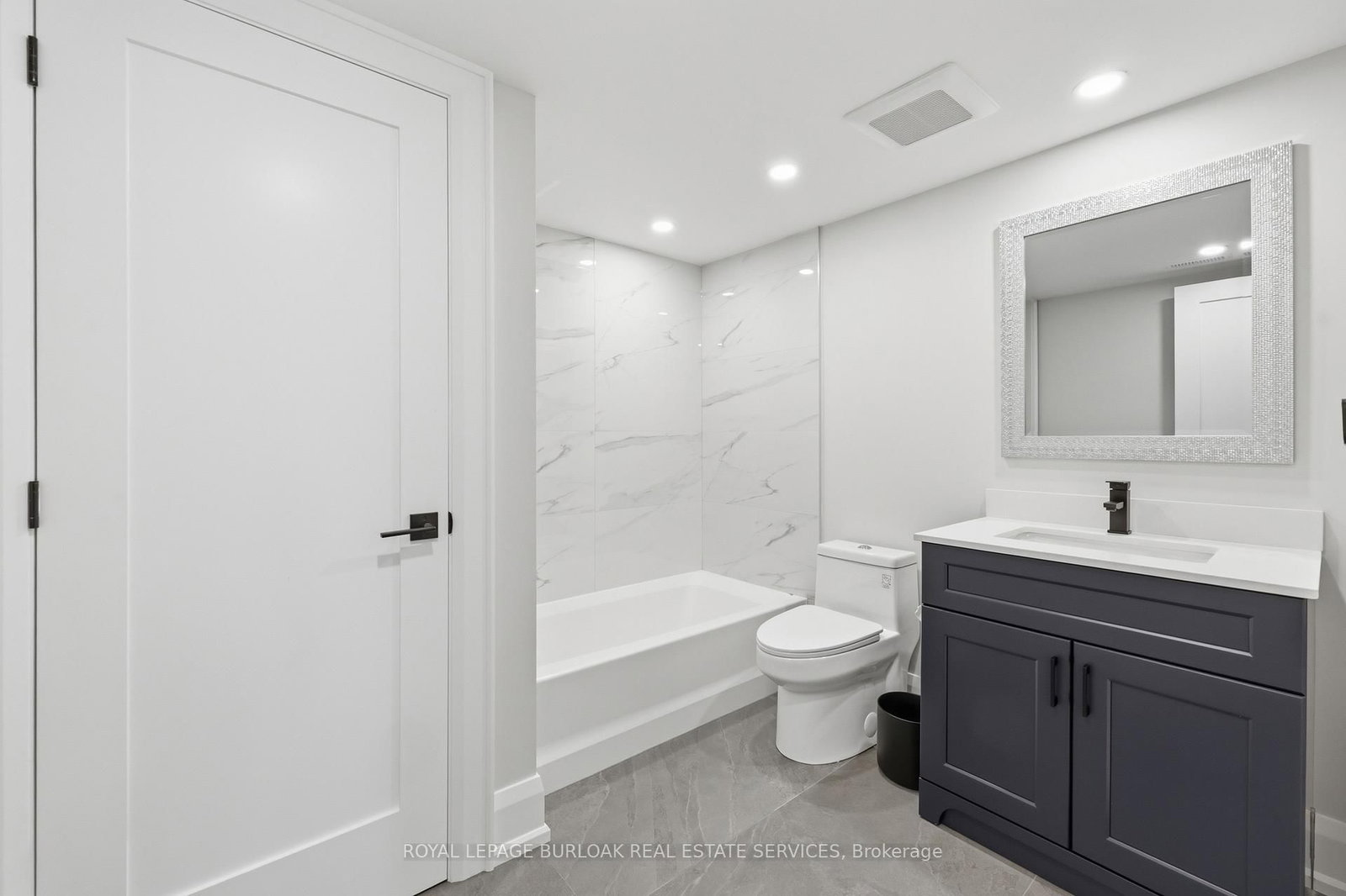 2029 Kempton Park Drive • Mississauga, ON photo 37