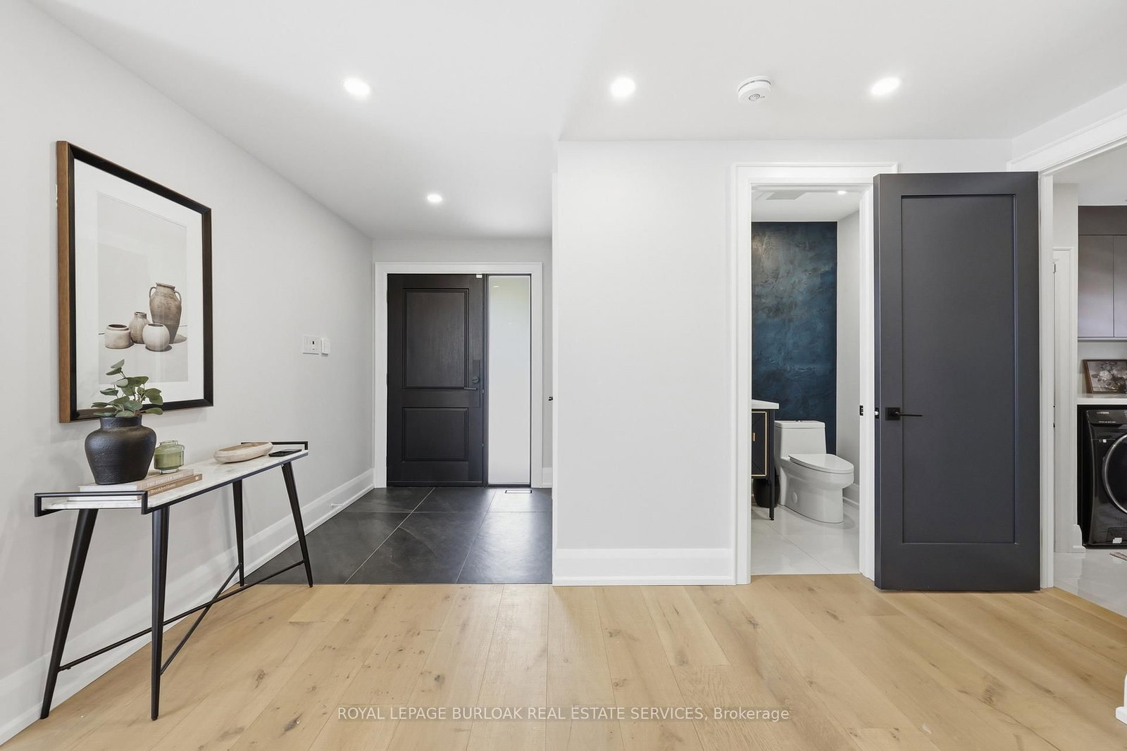 2029 Kempton Park Drive • Mississauga, ON photo 5