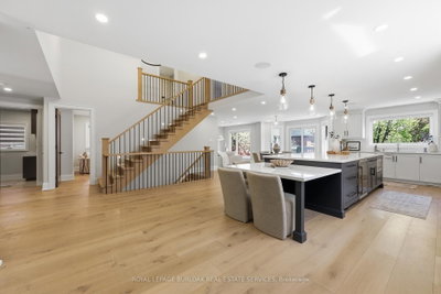2029 Kempton Park Drive • Mississauga, ON photo 8