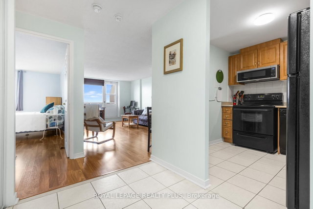 1012 - 6720 Glen Erin Drive