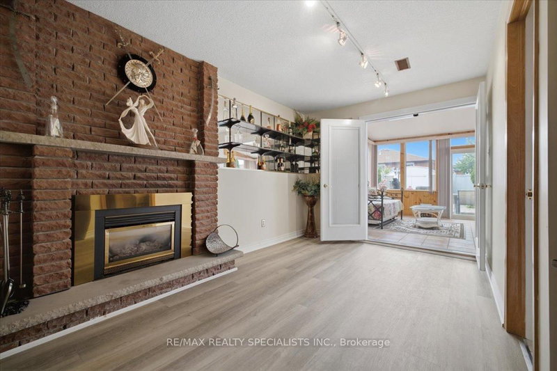 80 Chalfield Mississauga,ON L4Z 1L2 — Photo 32