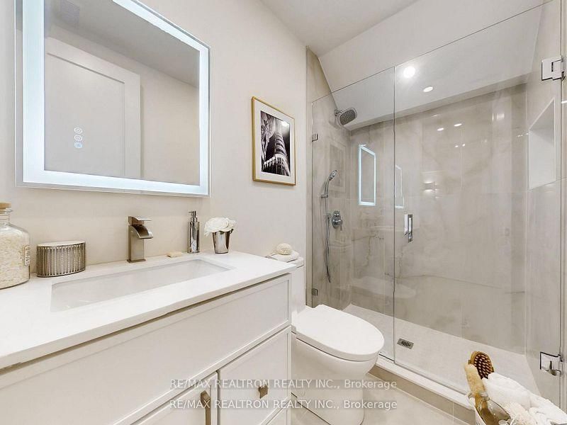 41 Algoma Street • Toronto, ON photo 39