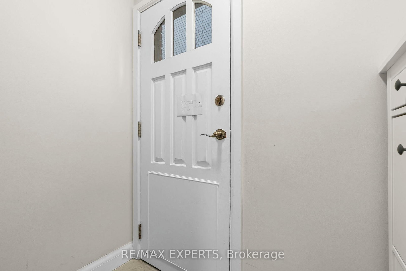 Bsmt-423A Valermo Drive, Toronto, ON, photo 4