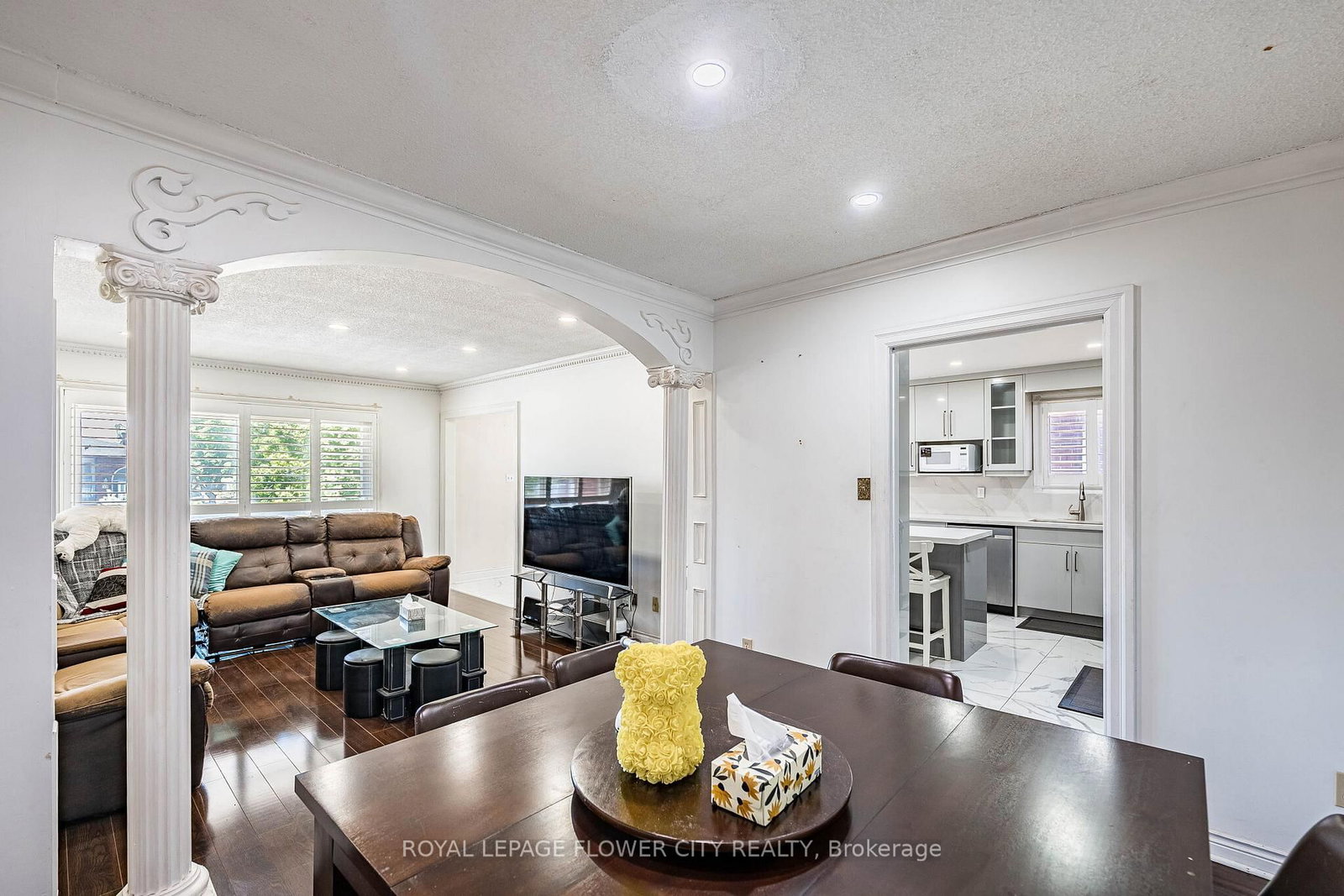 148 Dolores Road • Toronto, ON photo 14