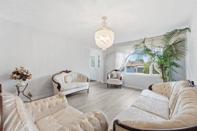 3373 Jolliffe Avenue • Mississauga, ON photo 8