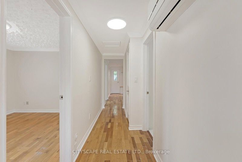 home for lease on Upper-1345 St. James Avenue