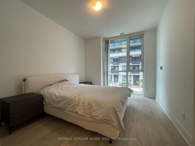 Th 105 - 70 Annie Craig Drive