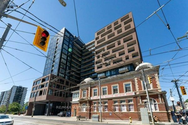 1207 - 270 Dufferin Street W