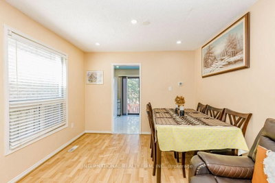 26 Sandmere Avenue • Brampton, ON photo 9